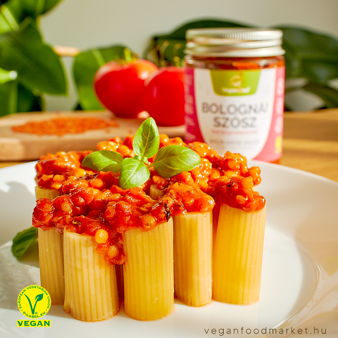 Vöröslencsés bolognai tészta